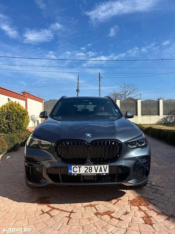 Culoaregri Utilizat 2022 BMW X5 Comfort Edition SUV | 51.900 EUR (Super Preț) - Imagine 1/4