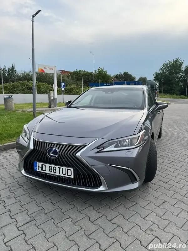 Utilizat 2020 Lexus ES300 Berlinǎ | 28.500 EUR - Imagine 1/4