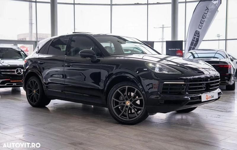 Second-hand Porsche Cayenne 340 CP (250 kW) 2020 Culoarenegru SUV