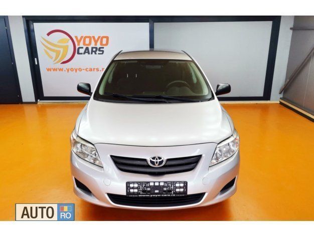 Utilizat 2007 Toyota Corolla Berlinǎ | 4.250 EUR - Imagine 1/4