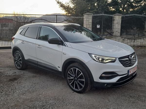 Second-hand Opel Grandland X 225 CP (165 kW) 2021 Alb SUV