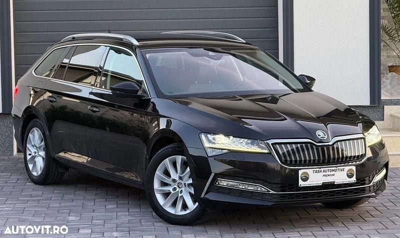 Culoarenegru Utilizat 2021 Skoda Superb Style Break | 19.999 EUR (Preț bun) - Imagine 1/4