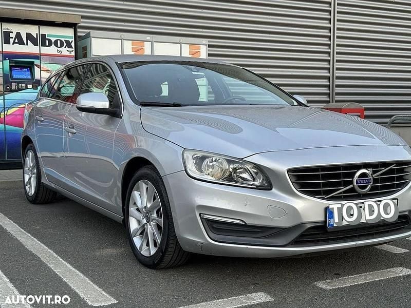 Argint Utilizat 2014 Volvo V60 Break | 5.990 EUR (Super Preț) - Imagine 1/4