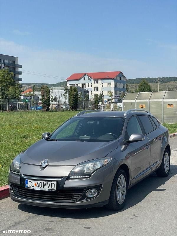 Culoaregri Utilizat 2014 Renault Mégane GrandTour Break | 5.750 EUR (Preț OK) - Imagine 1/4