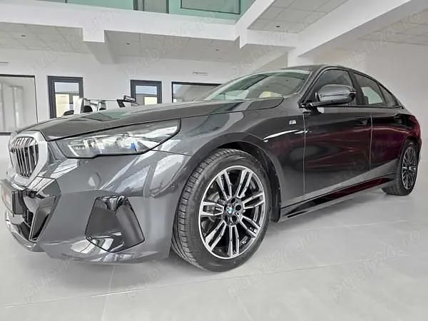 Utilizat 2024 BMW 520 Berlinǎ | 45.900 EUR - Imagine 1/4