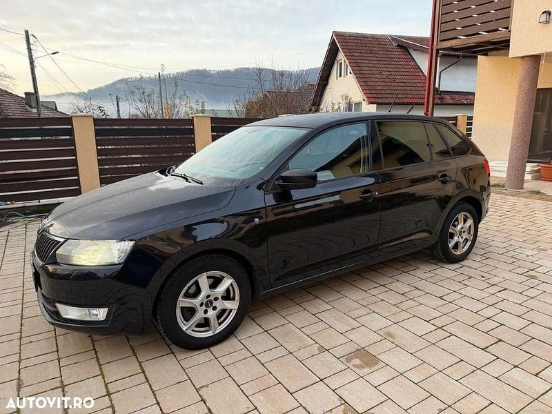 Second-hand Skoda Rapid Elegance 105 CP (77 kW) 2014 Culoarenegru Hatchback