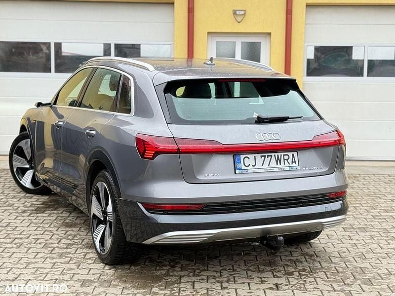 Second-hand Audi e-tron Comfort 300 kW (408 CP) 2019 Culoaregri SUV
