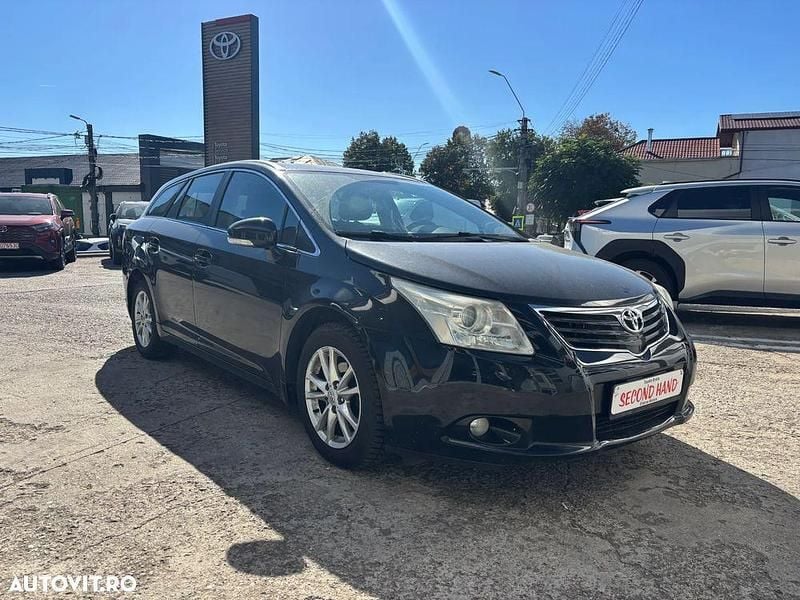 Culoarenegru Utilizat 2010 Toyota Avensis Executive Berlinǎ | 4.800 EUR (Preț bun) - Imagine 1/4