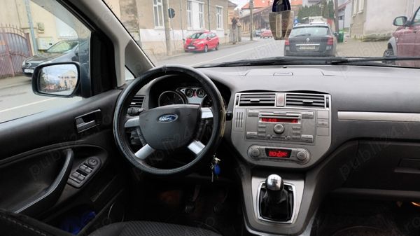 Utilizat 2010 Ford Focus RS Break | 4.000 EUR - Imagine 1/4