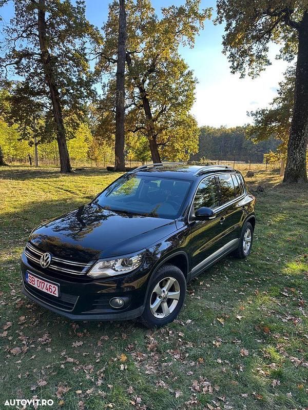 Culoarenegru Utilizat 2011 VW Tiguan Sportline SUV | 9.300 EUR (Preț OK) - Imagine 1/4