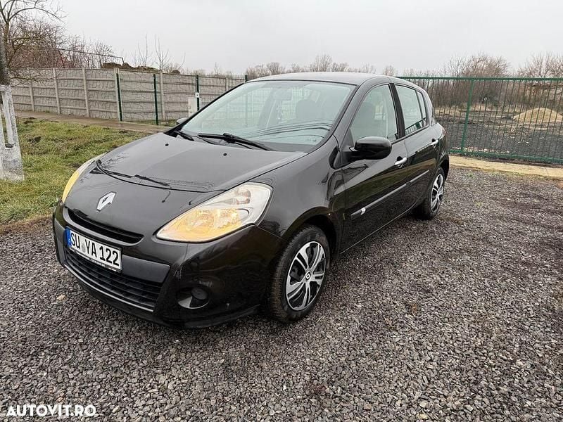 Negru Utilizat 2011 Renault Clio III Dynamique Hatchback | 2.999 EUR - Imagine 1/4