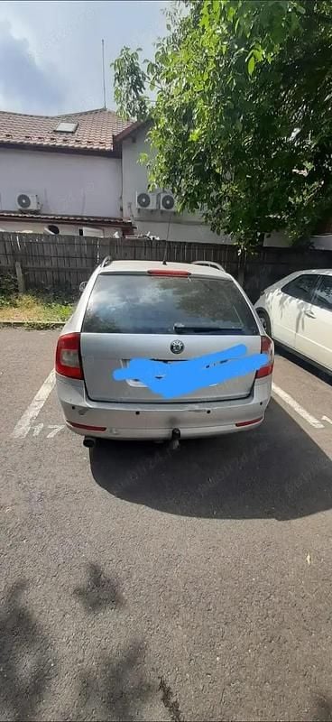 Second-hand Skoda Octavia 77 CP (56 kW) 2012 Gri Berlinǎ