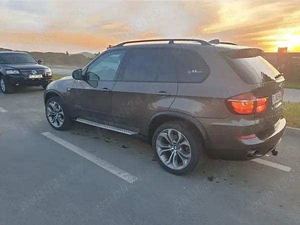 Second-hand BMW X5 306 CP (225 kW) 2012 Maro SUV