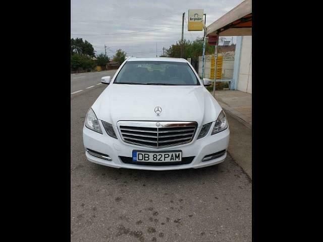 Second-hand Mercedes E200 170 CP (125 kW) 2012 Alb metalizat Berlinǎ