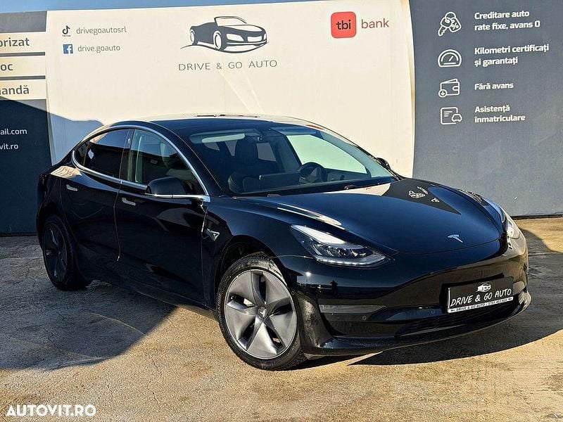 Second-hand Tesla Model 3 365 kW (497 CP) 2020 Culoarenegru Berlinǎ