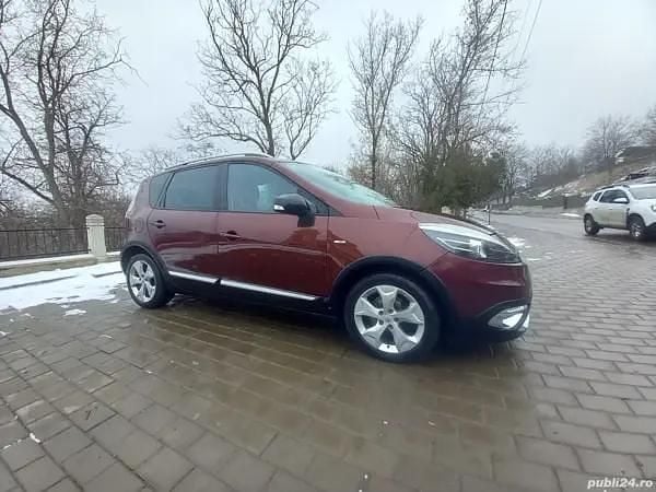 Second-hand Renault Scénic III Bose Edition 110 CP (80 kW) 2014 Visiniu Monovolum