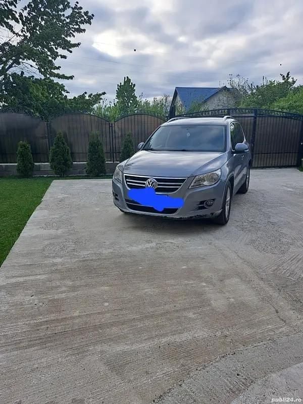 Utilizat 2011 VW Tiguan SUV | 3.190 EUR - Imagine 1/4