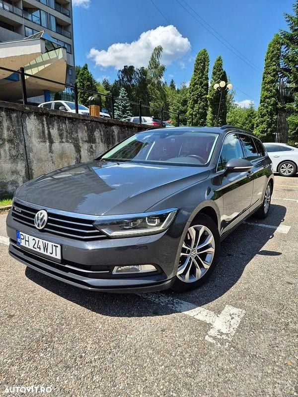 Gri Utilizat 2016 VW Passat Comfortline Break | 10.900 EUR (Preț bun) - Imagine 1/4