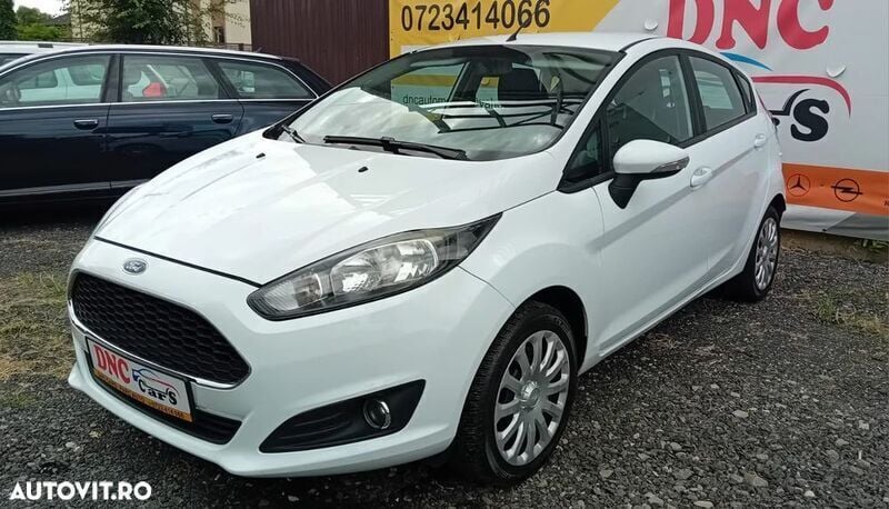 Alb Utilizat 2016 Ford Fiesta Trend Hatchback | 5.750 EUR (Preț OK) - Imagine 1/4