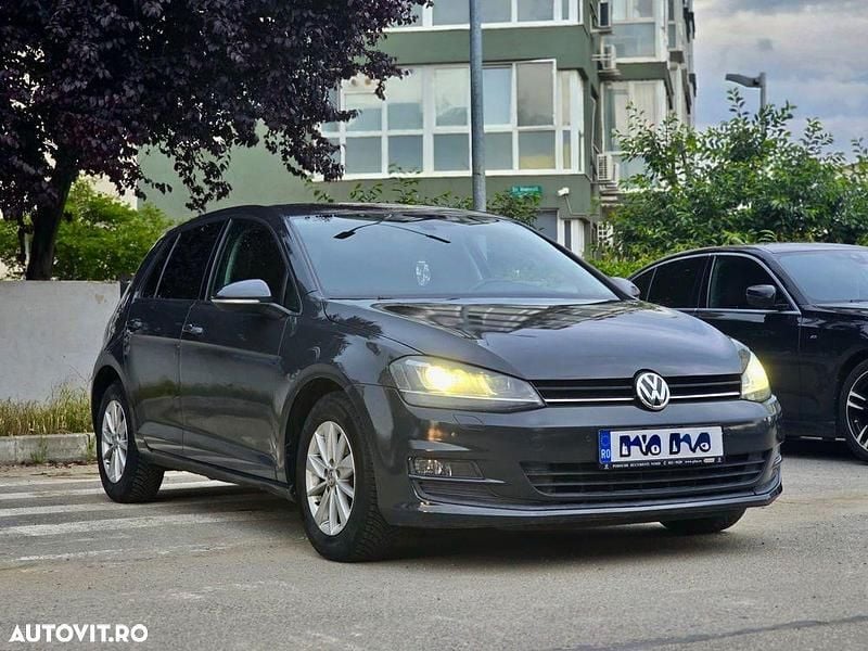 Culoaregri Utilizat 2017 VW Golf VII Highline Hatchback | 8.300 EUR (Preț bun) - Imagine 1/4