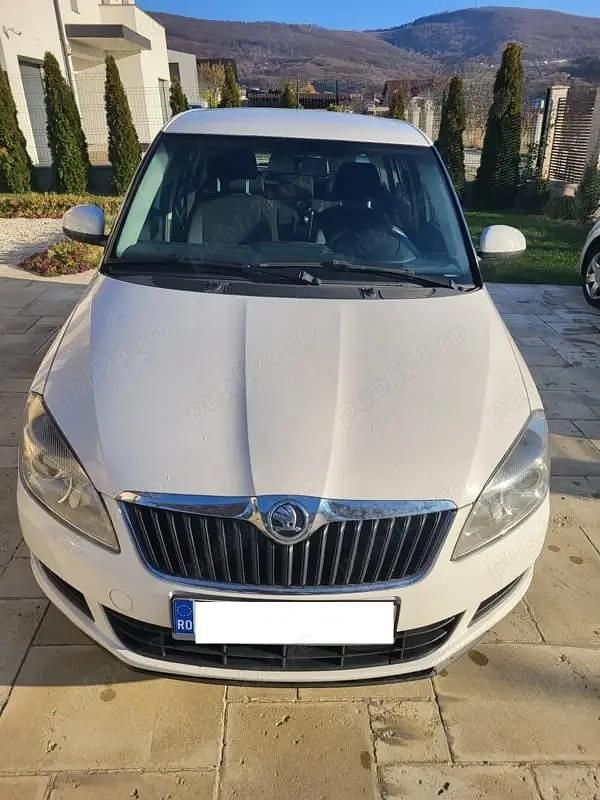 Alb Second-hand 2014 Skoda Fabia Hatchback | 3.990 EUR - Imagine 1/4