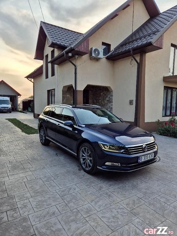 Albastru Utilizat 2016 VW Passat Break | 14.300 EUR (Puțin scump) - Imagine 1/4