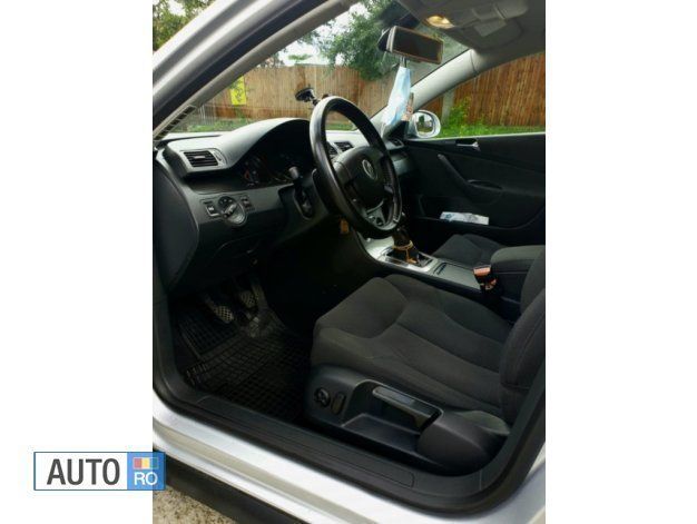 Second-hand VW Passat 140 CP (102 kW) 2006 Argintiu