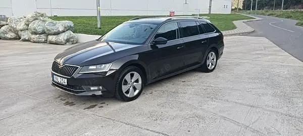 Maro Utilizat 2017 Skoda Superb Break | 10.000 EUR (Scump) - Imagine 1/4