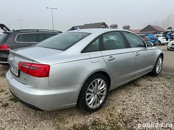 Second-hand Audi A6 177 CP (130 kW) 2012 Argintiu Berlinǎ