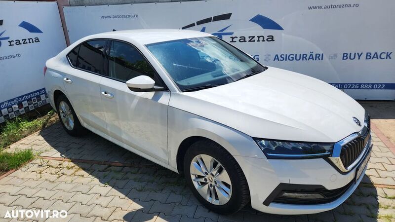 Alb Utilizat 2019 Skoda Octavia Berlinǎ | 15.488 EUR (Preț OK) - Imagine 1/4