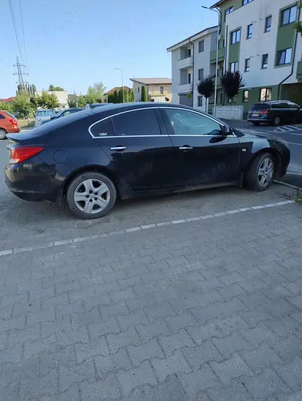 Utilizat 2011 Opel Insignia Berlinǎ | 3.700 EUR - Imagine 1/4