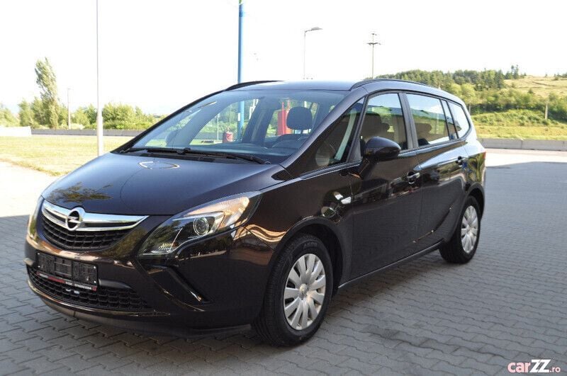 Second-hand Opel Zafira 120 CP (88 kW) 2013 Maro Monovolum