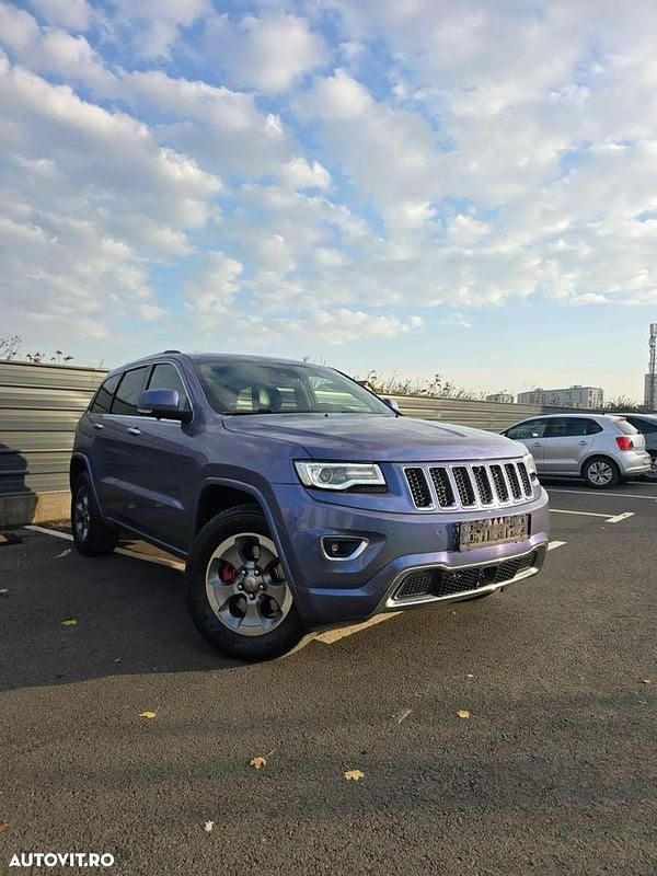 Culoarealbastru Utilizat 2016 Jeep Grand Cherokee Overland SUV | 16.050 EUR (Preț bun) - Imagine 1/4