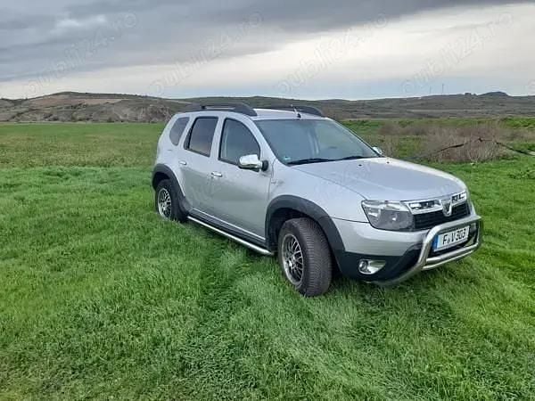 Utilizat 2012 Dacia Duster Prestige SUV | 6.700 EUR (Preț OK) - Imagine 1/4