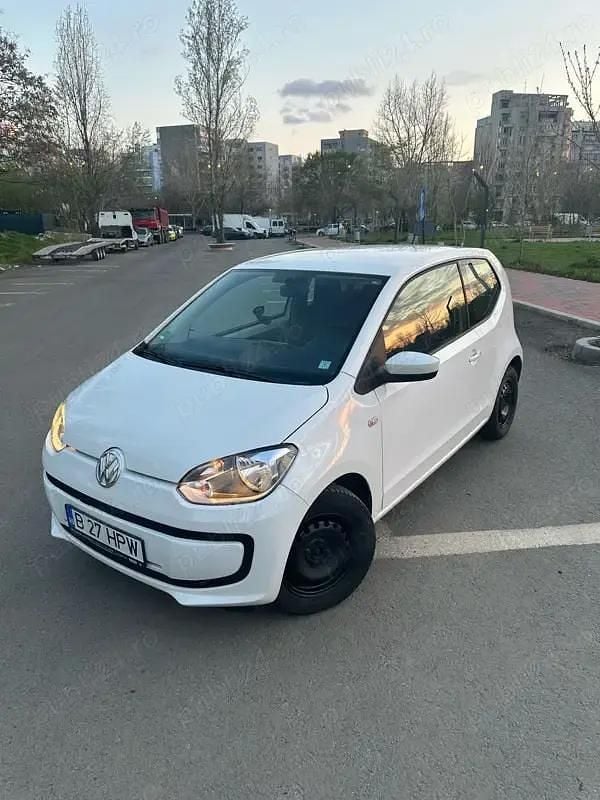 Alb Utilizat 2016 VW up! Hatchback | 4.000 EUR (Preț bun) - Imagine 1/4