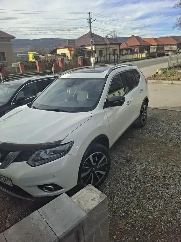 Second-hand Nissan X-Trail 131 CP (96 kW) 2017 Alb SUV