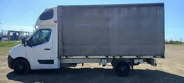 Second-hand Renault Master 130 CP (95 kW) 2018 Alb Van