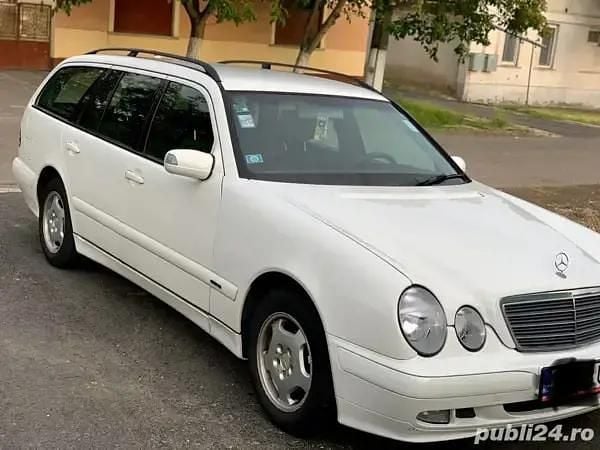 Utilizat 2022 Mercedes 200 Break | 2.750 EUR - Imagine 1/4