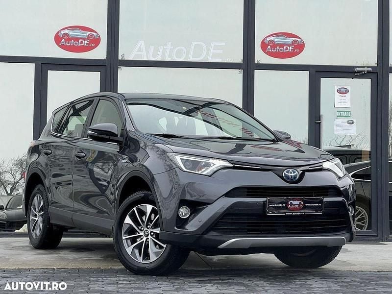 Second-hand Toyota RAV4 Hybrid 197 CP (144 kW) 2018 Culoaregri SUV