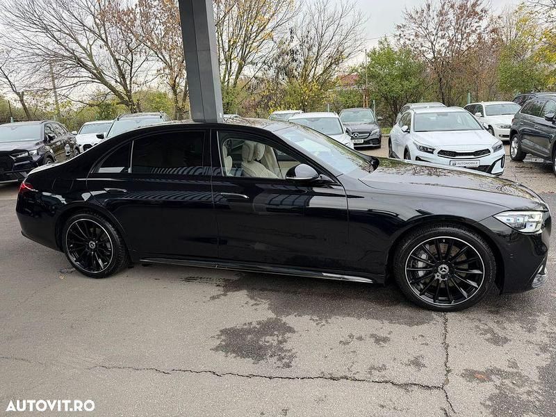 Second-hand Mercedes S400 330 CP (242 kW) 2022 Culoarenegru Berlinǎ