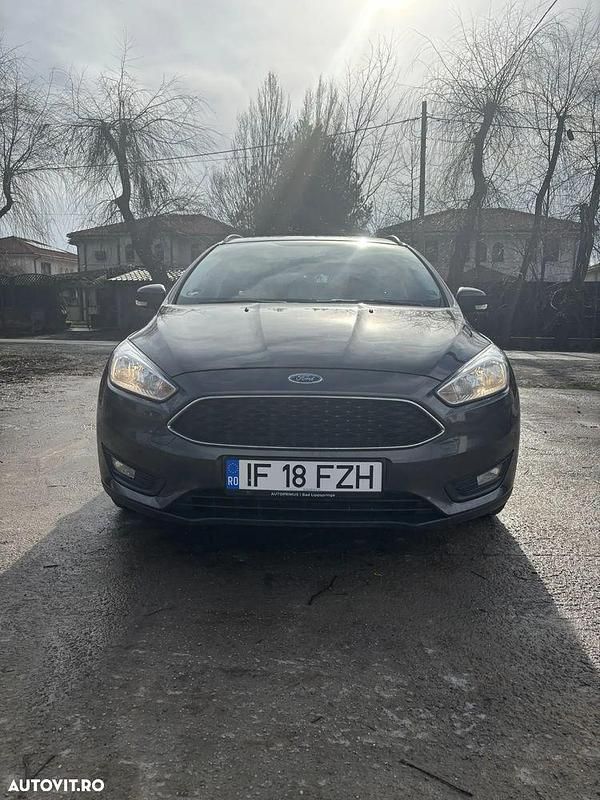 Second-hand Ford Focus Cool & Connect 125 CP (91 kW) 2018 Culoaregri Break
