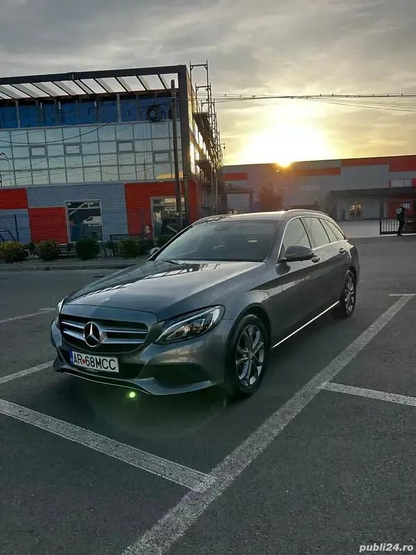 Utilizat 2016 Mercedes A180 Break | 13.900 EUR - Imagine 1/4