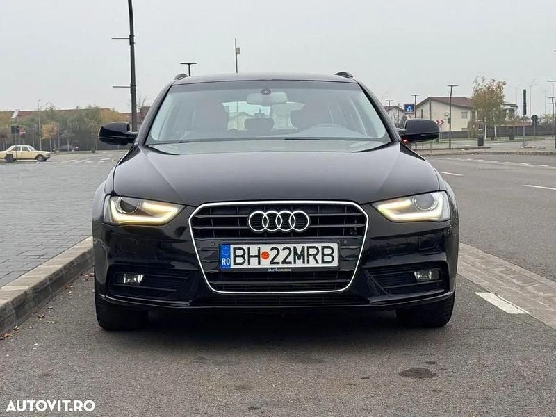 Culoarenegru Utilizat 2013 Audi A4 Ambition Break | 9.290 EUR (Preț OK) - Imagine 1/4