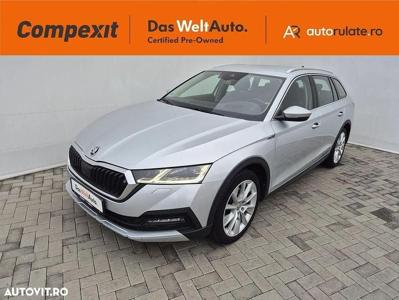 Gri mediu normal Utilizat 2021 Skoda Octavia Scout 4x4 Break | 25.900 EUR (Preț bun) - Imagine 1/4