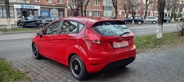 Second-hand Ford Fiesta 95 CP (69 kW) 2015 Hatchback