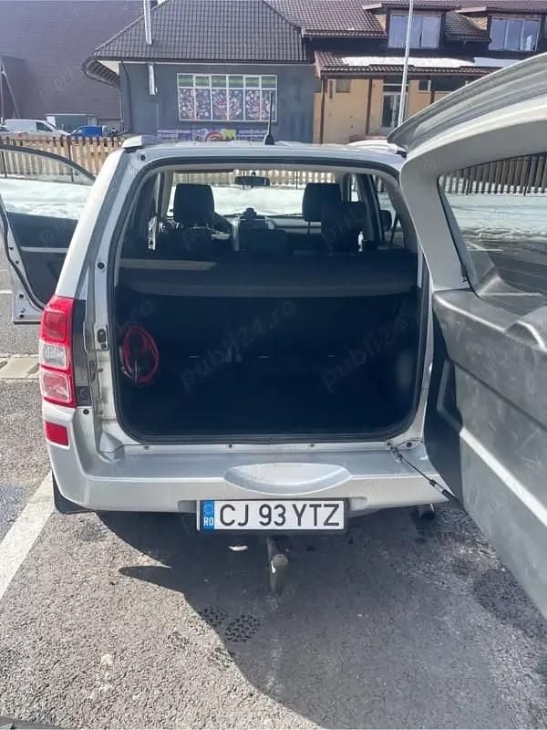 Second-hand Suzuki Grand Vitara 95 CP (69 kW) 2009 SUV