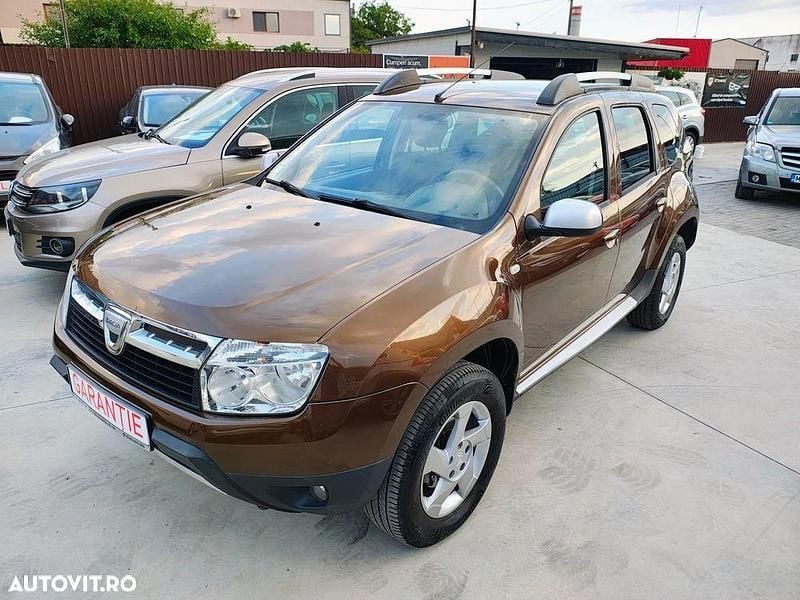 Culoaremaro Utilizat 2011 Dacia Duster Lauréate SUV | 5.950 EUR (Preț OK) - Imagine 1/4