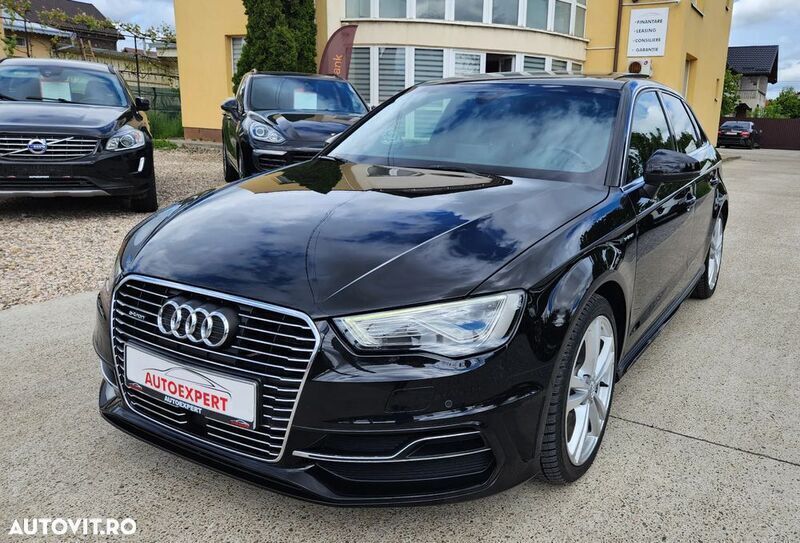 Negru Utilizat 2015 Audi A3 Sportback e-tron S-Line Berlinǎ | 13.770 EUR - Imagine 1/4