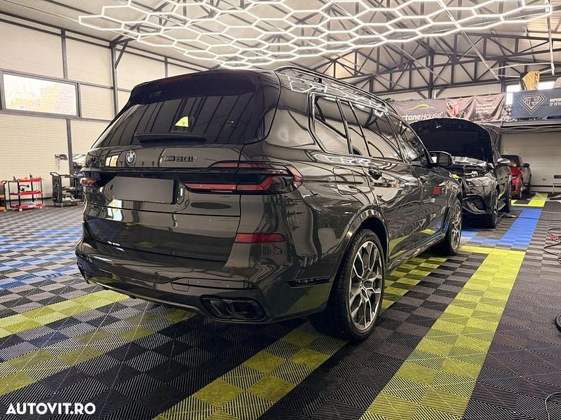 Second-hand BMW X7 M Sport 530 CP (389 kW) 2023 Culoaregri SUV