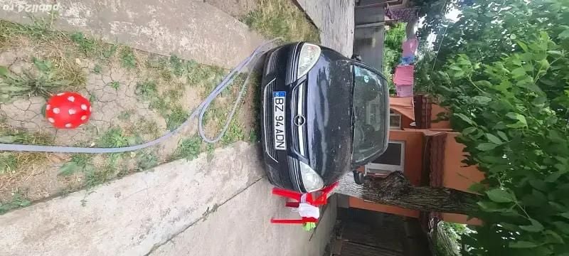 Second-hand Opel Corsa 75 CP (55 kW) 2004 Hatchback